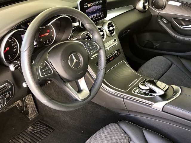 Left hand drive car MERCEDES C CLASS (01/05/2018) - 